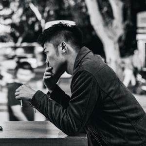 校园迷情综合自拍网
